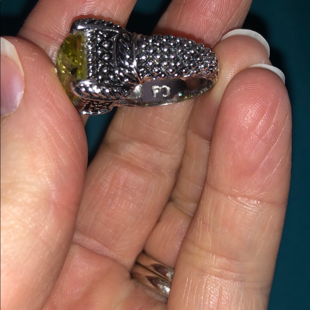 Gorgeous Ring! - image 2